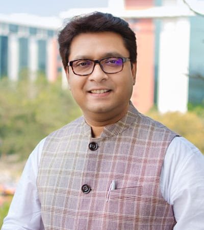 VFS MD Kuldip Maity May Join BJP Amid Political Change in West Benga