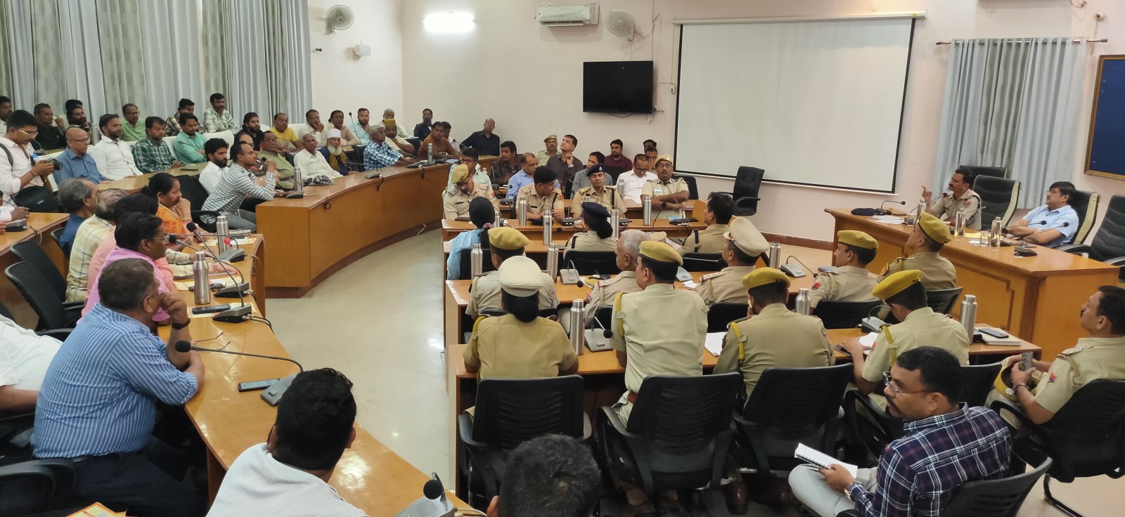 सौहार्द और सद्भावना के साथ मनाए जाएंगे पर्व