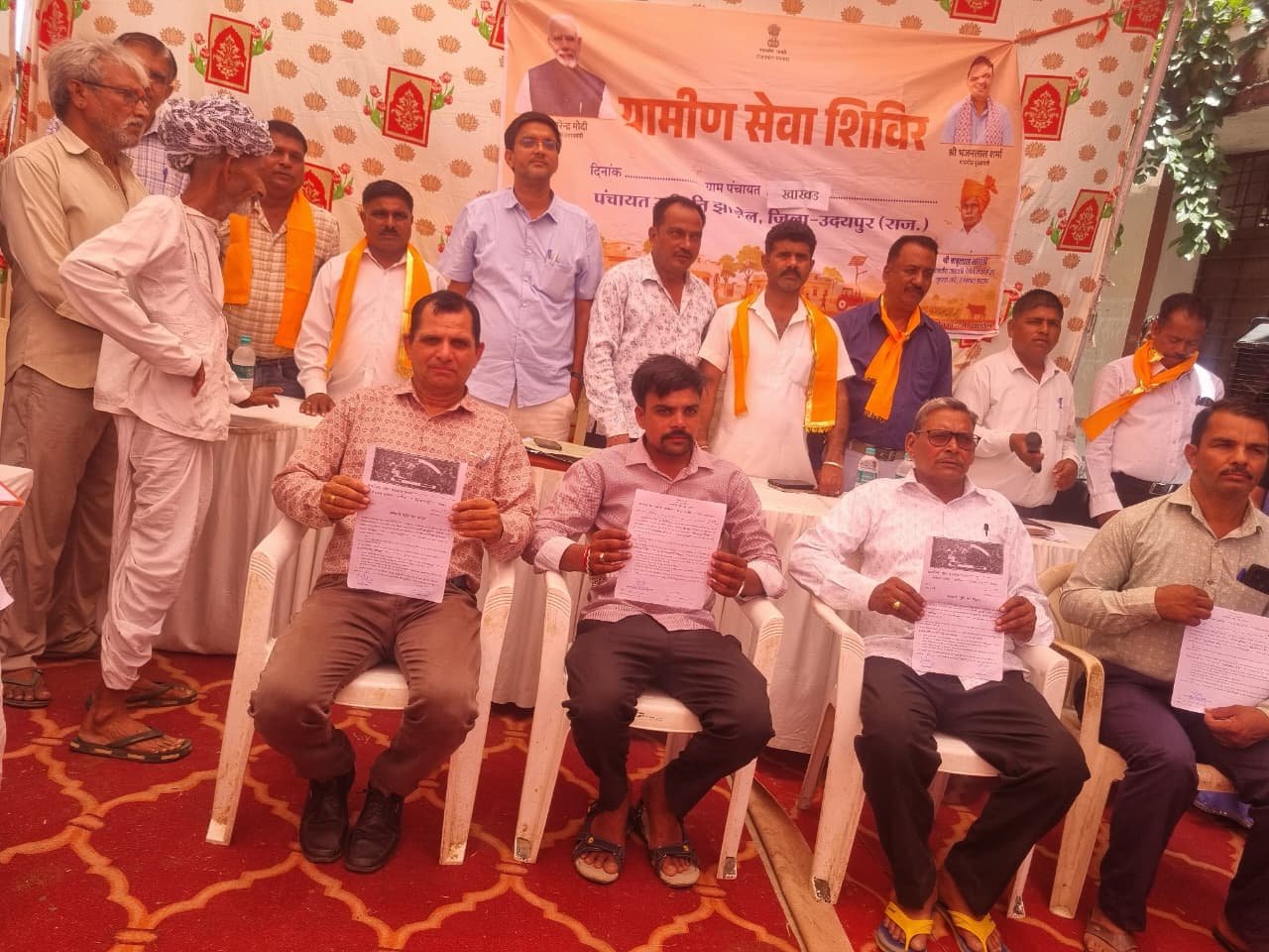 सुशासन की अनूठी मिसालः खाखड में ग्रामीण सेवा शिविर बना वरदान