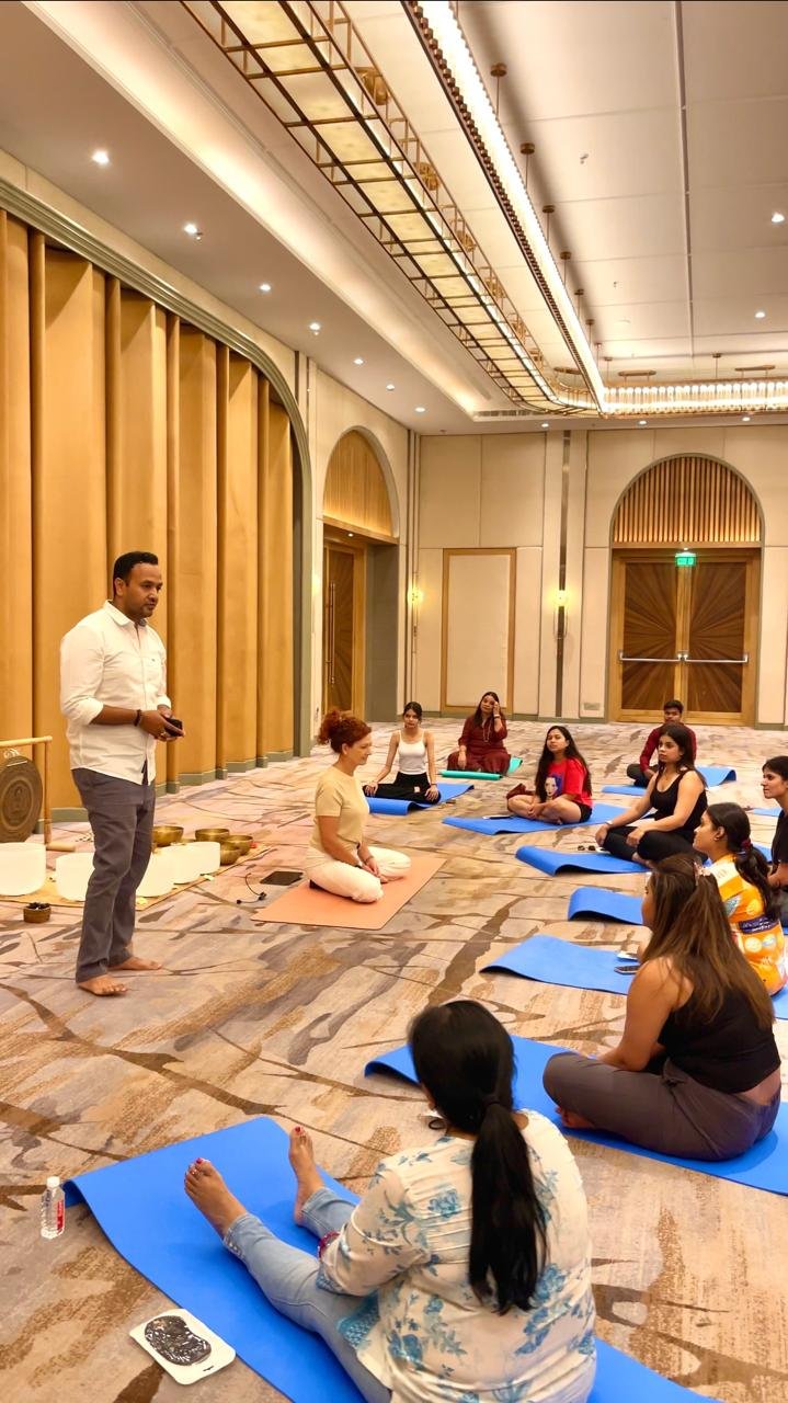 योग और ध्यान से स्वस्थ जीवन का संदेश: अंतरराष्ट्रीय योग दिवस पर विशेष जागरूकता सत्र आयोजित