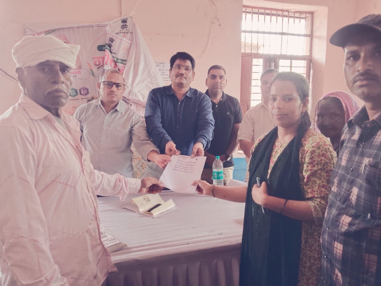 ग्रामीण सेवा शिविरों में आमजन को मिली त्वरित राहत, मौके पर हुए समाधान