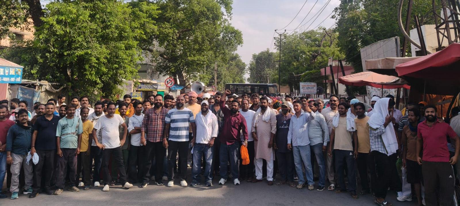 सफाई कर्मचारियों की भर्ती में अस्थायी सफाई मजदूरों एवं वाल्मीकि समाज को प्राथमिकता देने की मांग