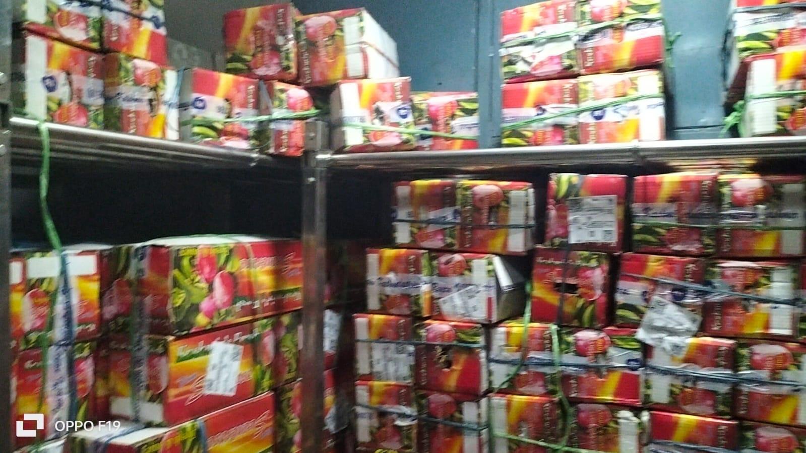 चेरी-लीची के बाद कटरा से चेन्नई 284 पैकेट और जम्मूतवी से कोलकाता 587 पैकेट ताजा आलूबुखारा रवाना