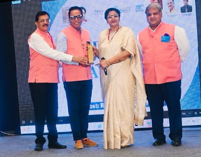 रोटरी में उत्कृष्ट नेतृत्व का सम्मानः राजेश चुघ बने डिस्ट्रिक्ट 3056 के ‘बेस्ट असिस्टेंट गवर्नर’