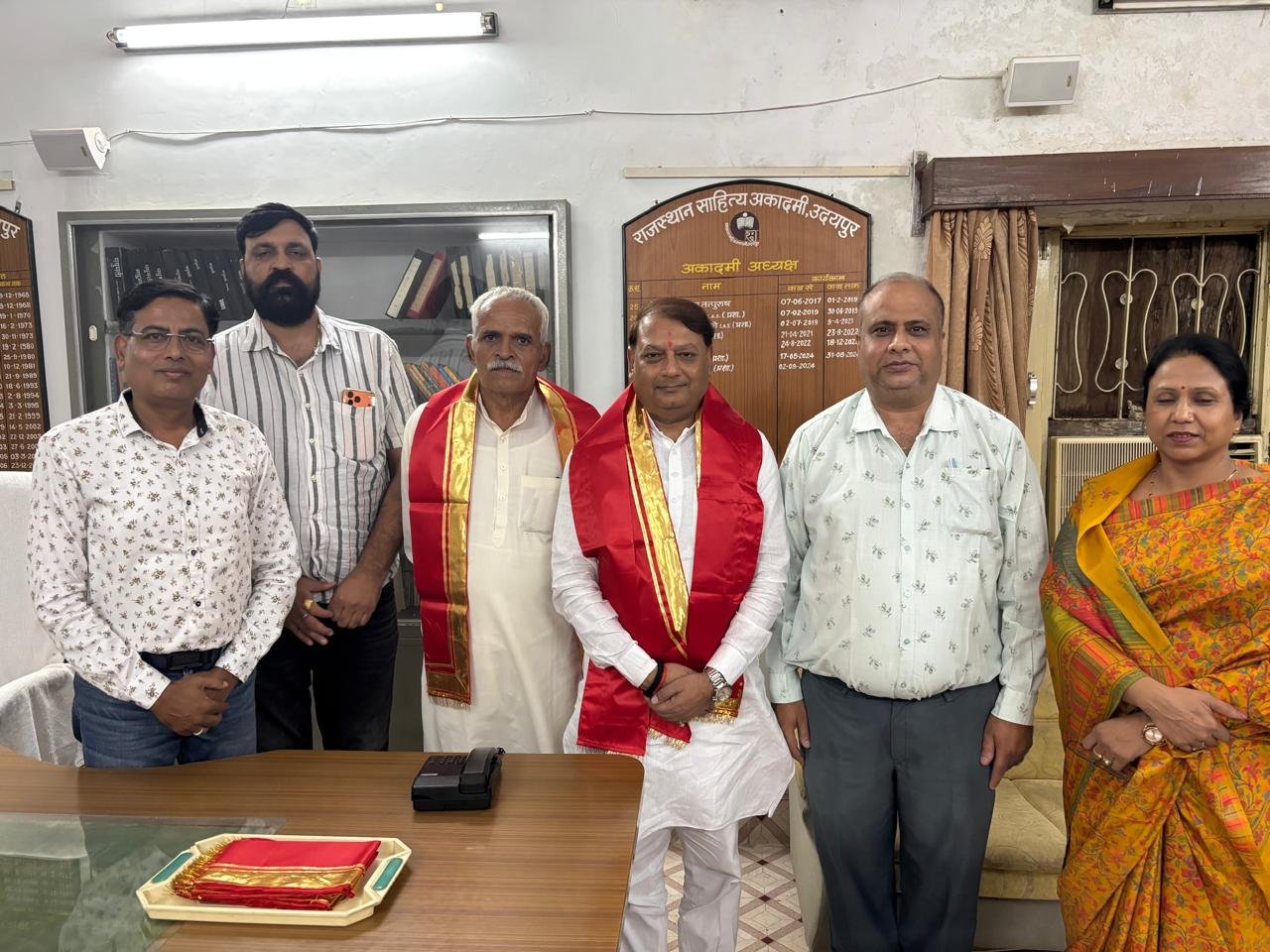 अखिल भारतीय साहित्य परिषद् न्यास के पदाधिकारियों ने किया साहित्य अकादमी का अवलोकन