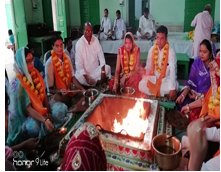 अग्निहोत्र-यज्ञ करने से कर्तव्य-पालन होता है एवं परोपकार तथा सभी उचित कामनायें सफल होती है