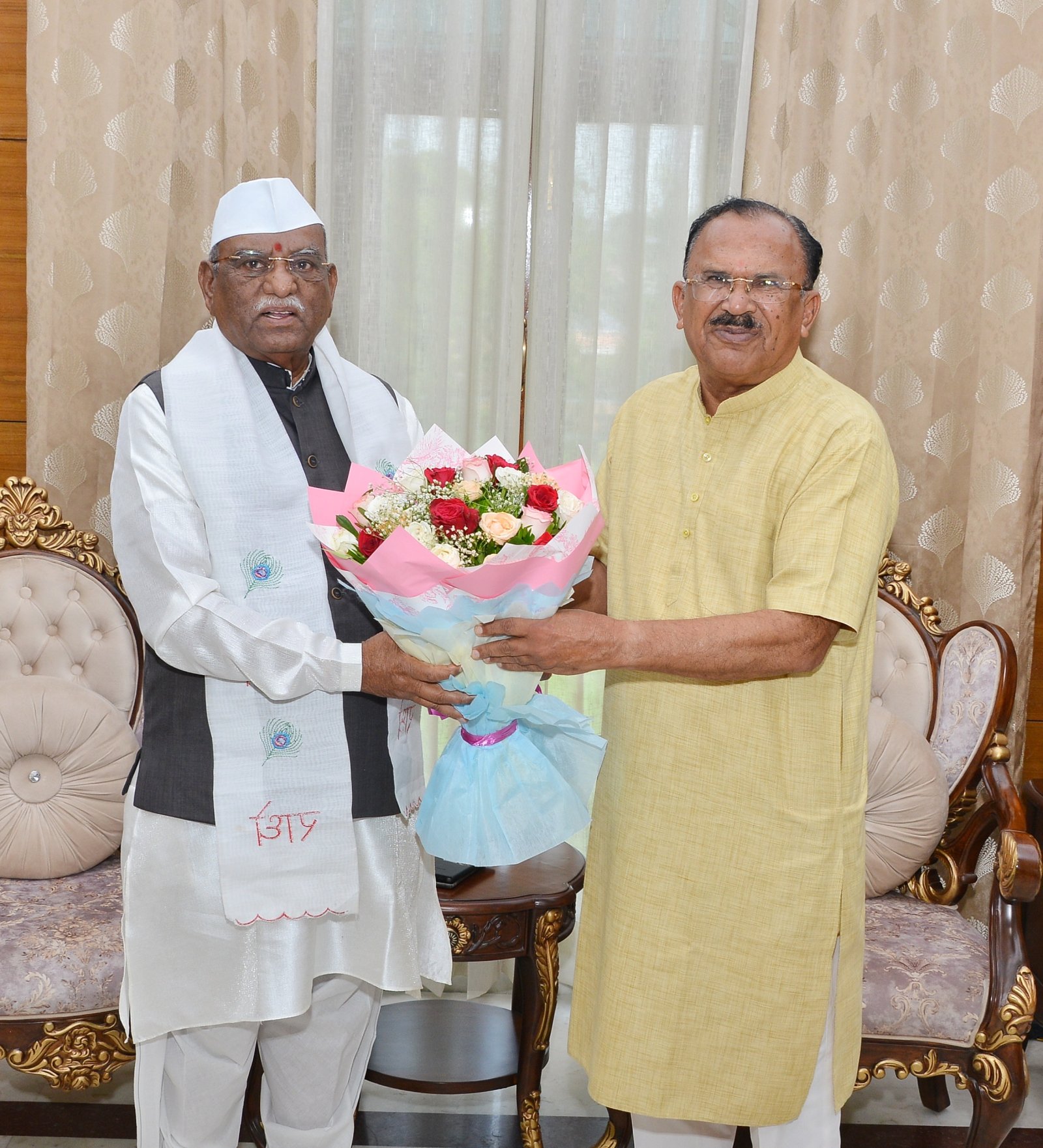 Speaker Devnani invites Governor Bagde to the “Legislative Pride Journey and Gathering of Former and Current Members” event scheduled for July 15
