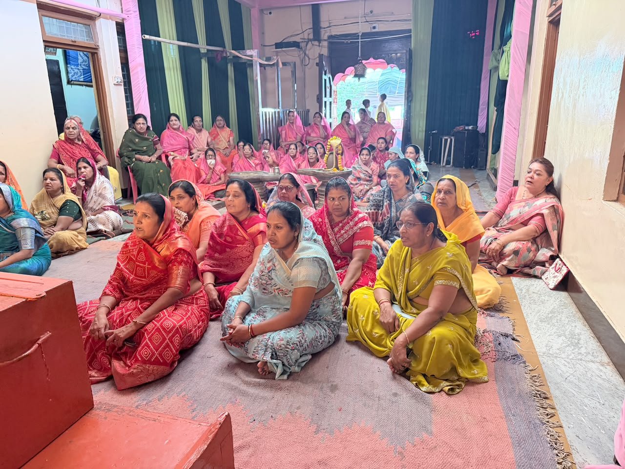 कल्याण महाकुंभ की भव्यता और विश्व शांति की कामना के साथ सामूहिक नवकार मंत्र जाप व रात्रि जागरण का हुआ आयोजन