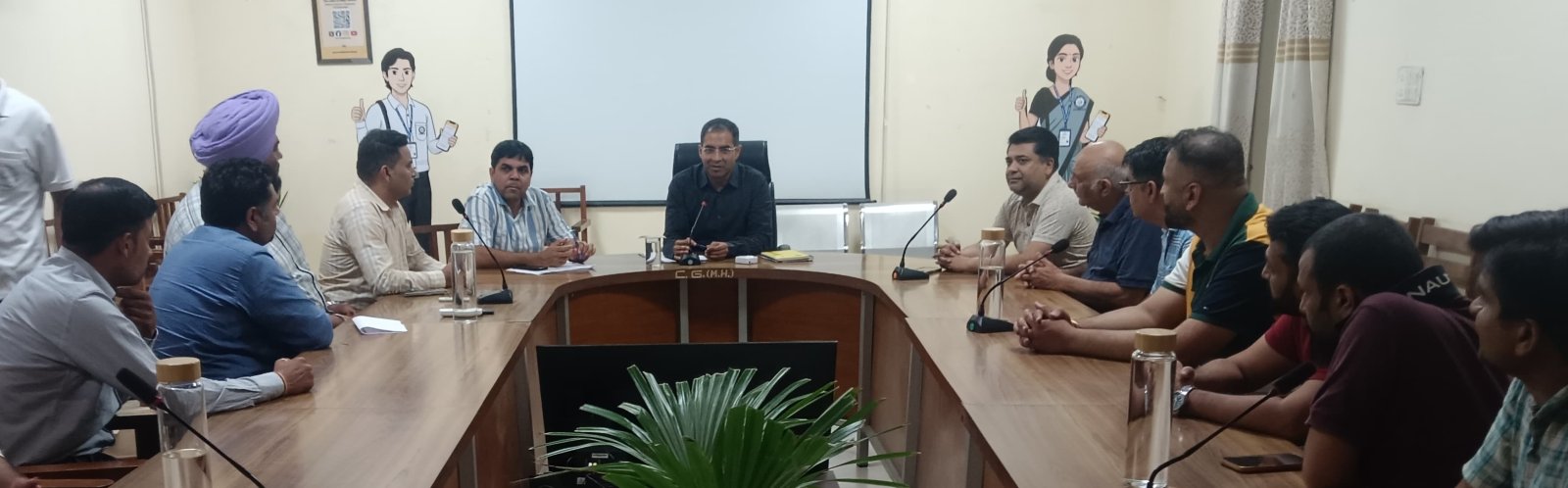 महिलाओं और बालिकाओं की सुरक्षा सर्वाेच्च प्राथमिकताः जिला कलक्टर