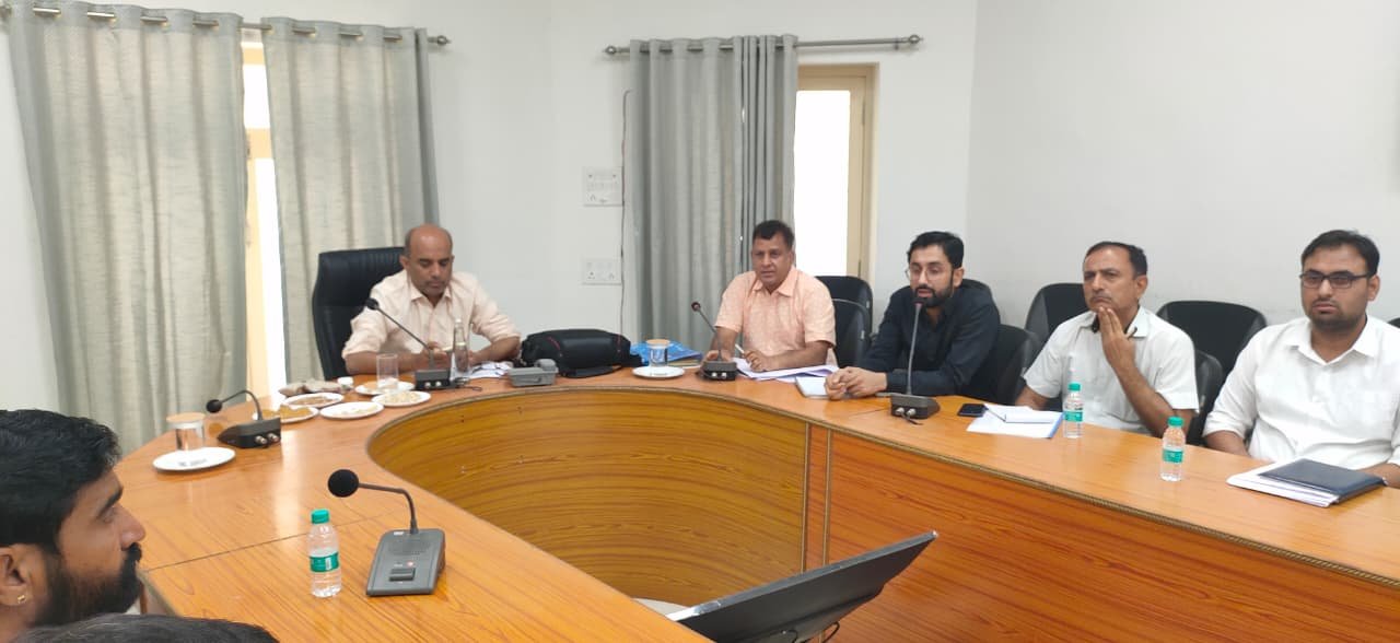 सार्वजनिक वितरण प्रणाली के चयनित उपभोक्ताओं का प्रवर्तित योजनाओं से करें लाभान्वित - शासन सचिव