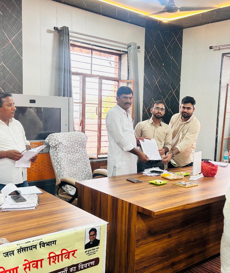 ग्रामीण सेवा शिविरों में ग्रामीणों को मिला आबादी स्वीकृति का लाभ