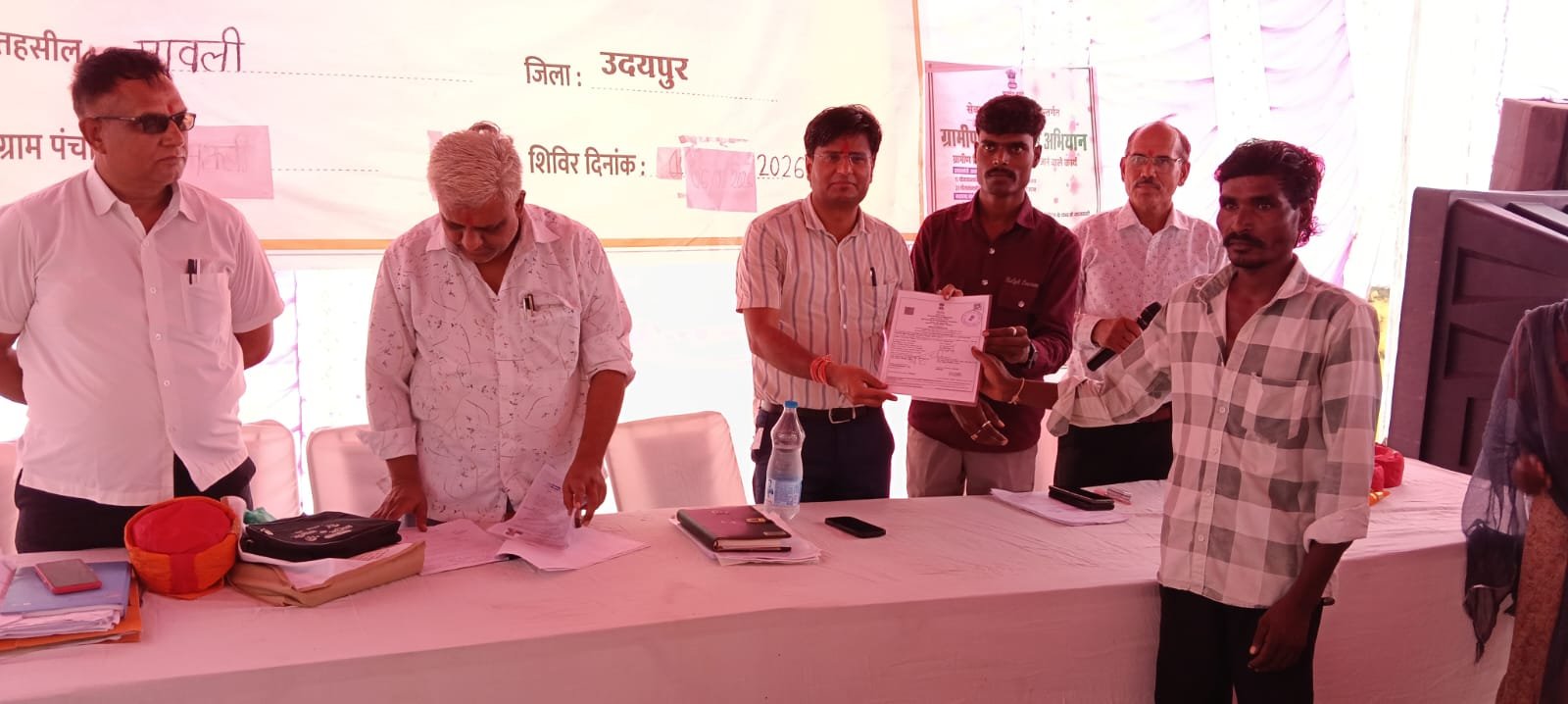 सेवा शिविरों से गांव-गांव पहुंच रहा सुशासन, आमजन को मिल रहा त्वरित समाधान