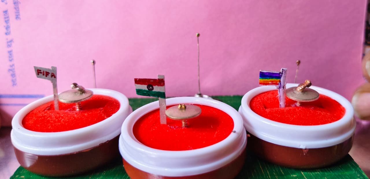 डॉ. सक्का 140 करोड़ भारतीयों की ओर से   भेंट करेंगे विश्व के सबसे छोटे फीफा गोल्डन बूट, सिल्वर बूट , ब्रॉन्ज बूट, और फुटबॉल, स्विट्जरलैंड को लिखा पत्र।