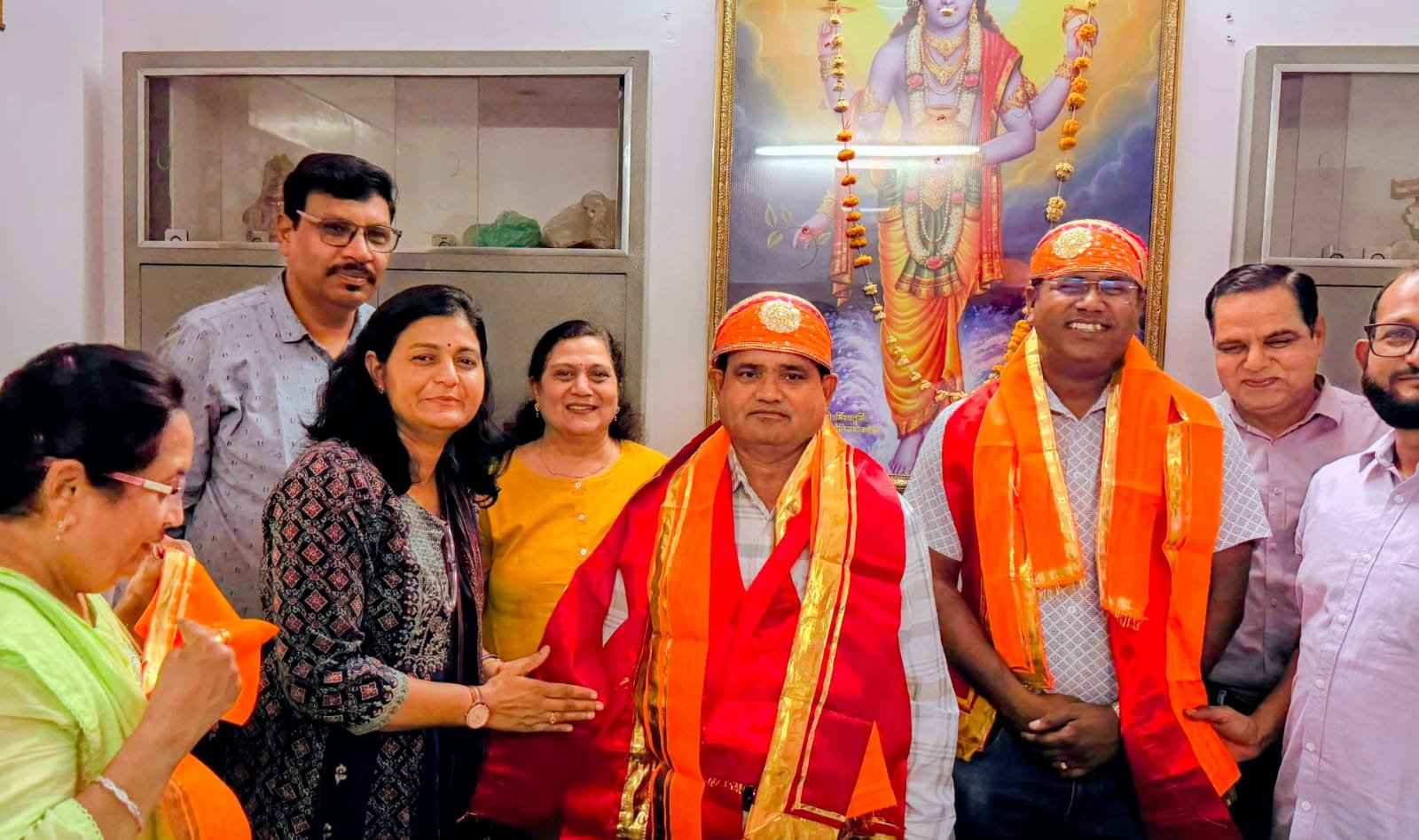 आयुर्वेद चिकित्सक संघ ने नवपदस्थ अधिकारियों का किया भव्य सम्मान
