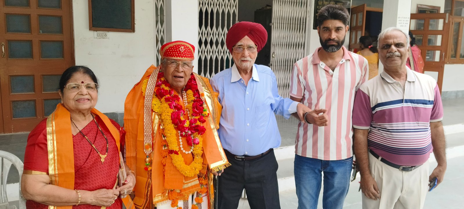 डॉक्टर एल एल धाकड़ का नागरिक अभिनंदन