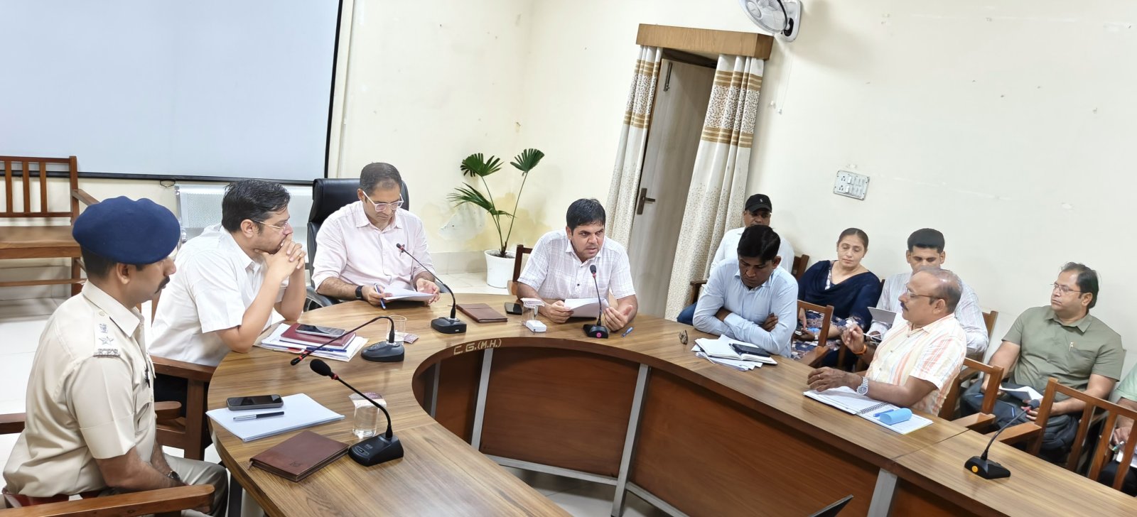 गरिमा के साथ हर्षोल्लास से मनाया जाये स्वतंत्रता दिवस का राष्ट्रीय पर्व