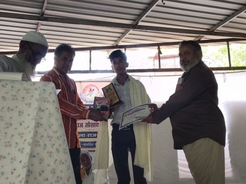 Mansoori Community Honors Meritorious Students in Rajsamand