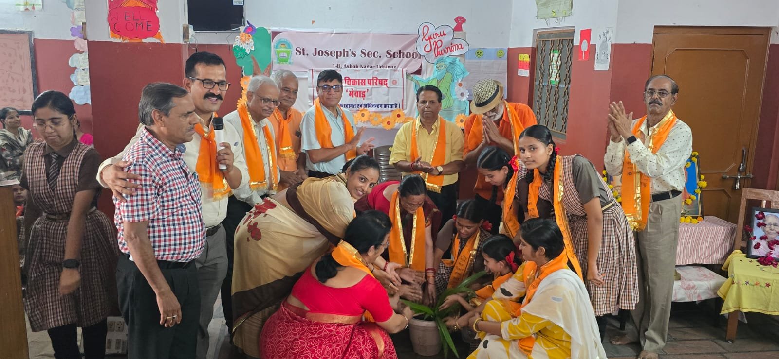 विश्व पर्यावरण संरक्षण दिवस व गुरु पूर्णिमा पर भारत विकास परिषद मेवाड़ की अनूठी पहल
