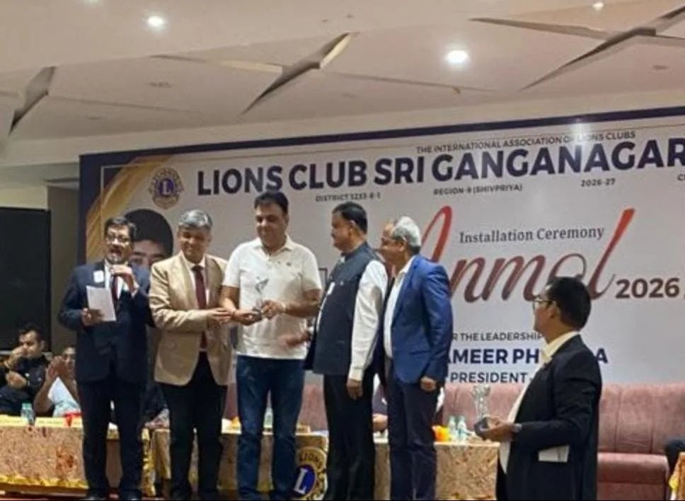 तिरंगा यात्रा में शैलेन्द्र साहू का हुआ सम्मान