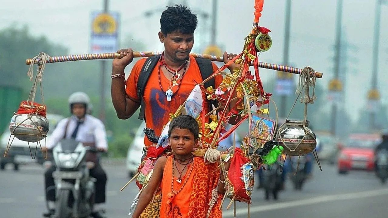 कांवड़ियों का जुनून : आस्था की शक्ति, अनुशासन की चुनौती
