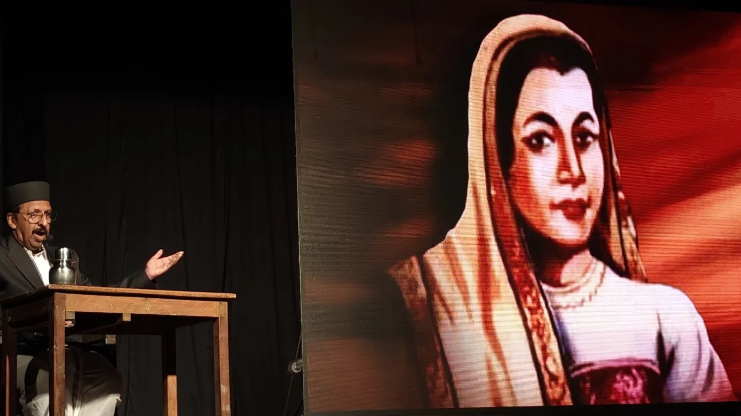 A Stage Tribute to Veer Savarkar at Shilpgram