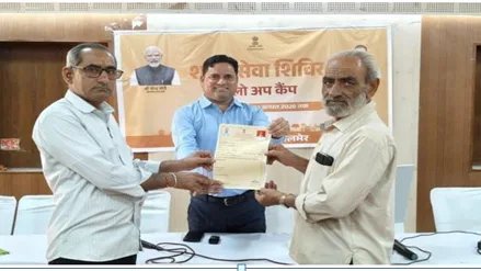 नगर परिषद शिविर में 04 लाभार्थियों को मिले पटटे, खिले उठे चेहरे, जताया सरकार का आभार
