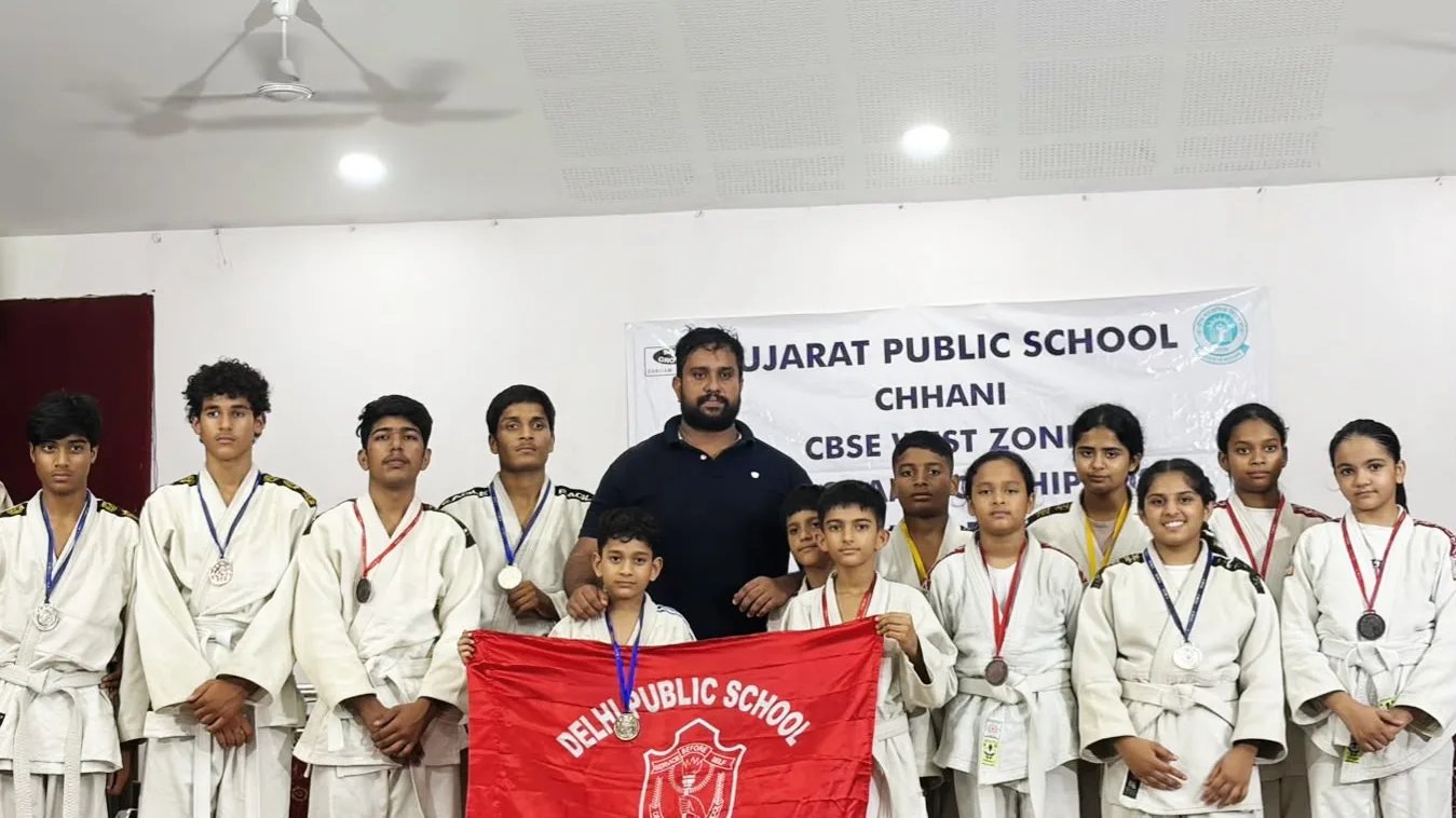 डीपीएस, उदयपुर का सीबीएसई वेस्ट जोन जूडो चैंपियनशिप में शत-प्रतिशत पदक प्रदर्शन, 11 खिलाड़ियों ने जीते 11 पदक