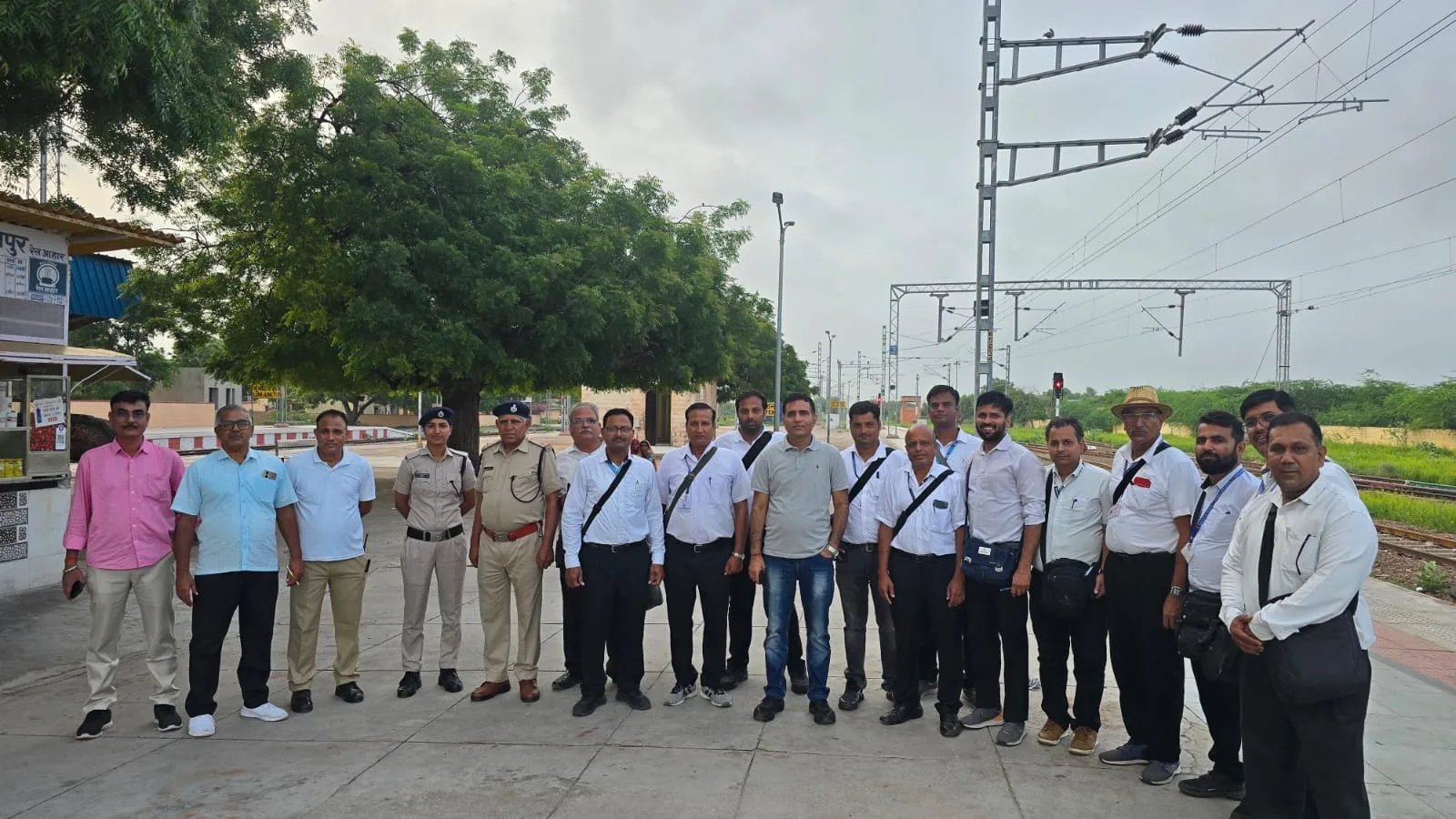 उत्तर पश्चिम रेलवे ने 14 घंटे के मेगा टिकट-चेकिंग अभियान