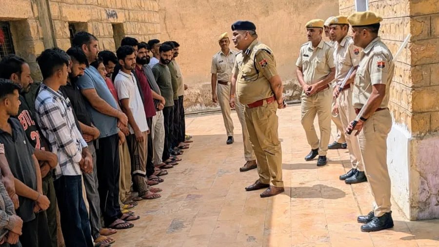 उपमहानिरीक्षक कारागार रेंज जोधपुर ने किया जिला जेल जैसलमेर का औचक निरीक्षण