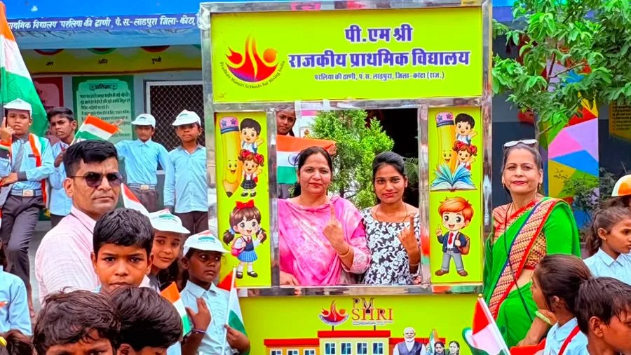 तिरंगा रैलियों में गूंजा राष्ट्रप्रेम का संदेश