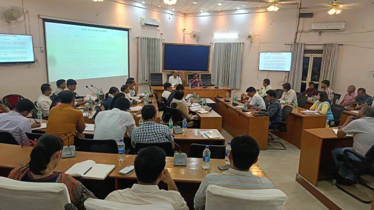 पंचायत एवं नगर निकाय निर्वाचन-2026 की तैयारियों की समीक्षा