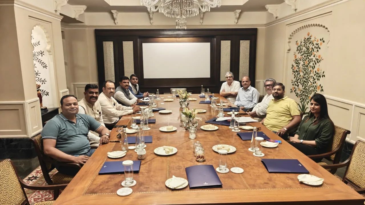 बोट पॉलिसी को लेकर स्टेकहोल्डर्स की मिटिंग, विभाग को सौंपे आपत्ति एवं सुझाव