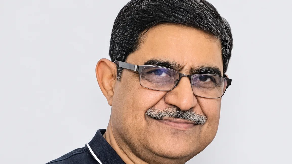 लोकतंत्र का मौन आईना: क्या हम संवैधानिक स्वतंत्रताओं की नई परीक्षा के दौर में हैं?