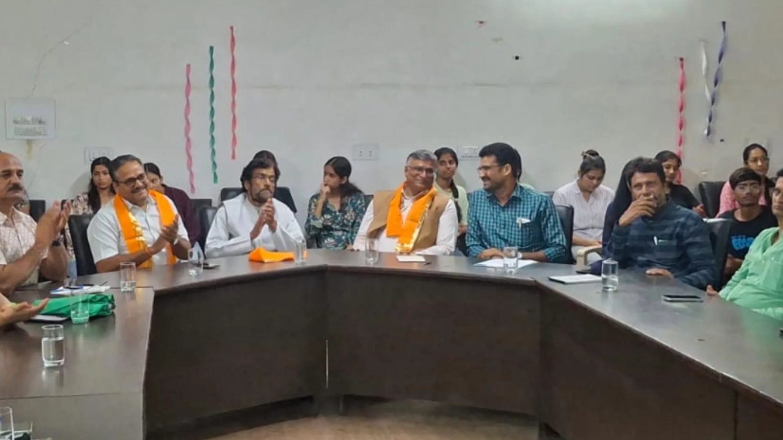 अलग परिस्थितियाँ, समान आकांक्षाएँः युवाओं की ऊर्जा से बनेगा सतत भविष्य