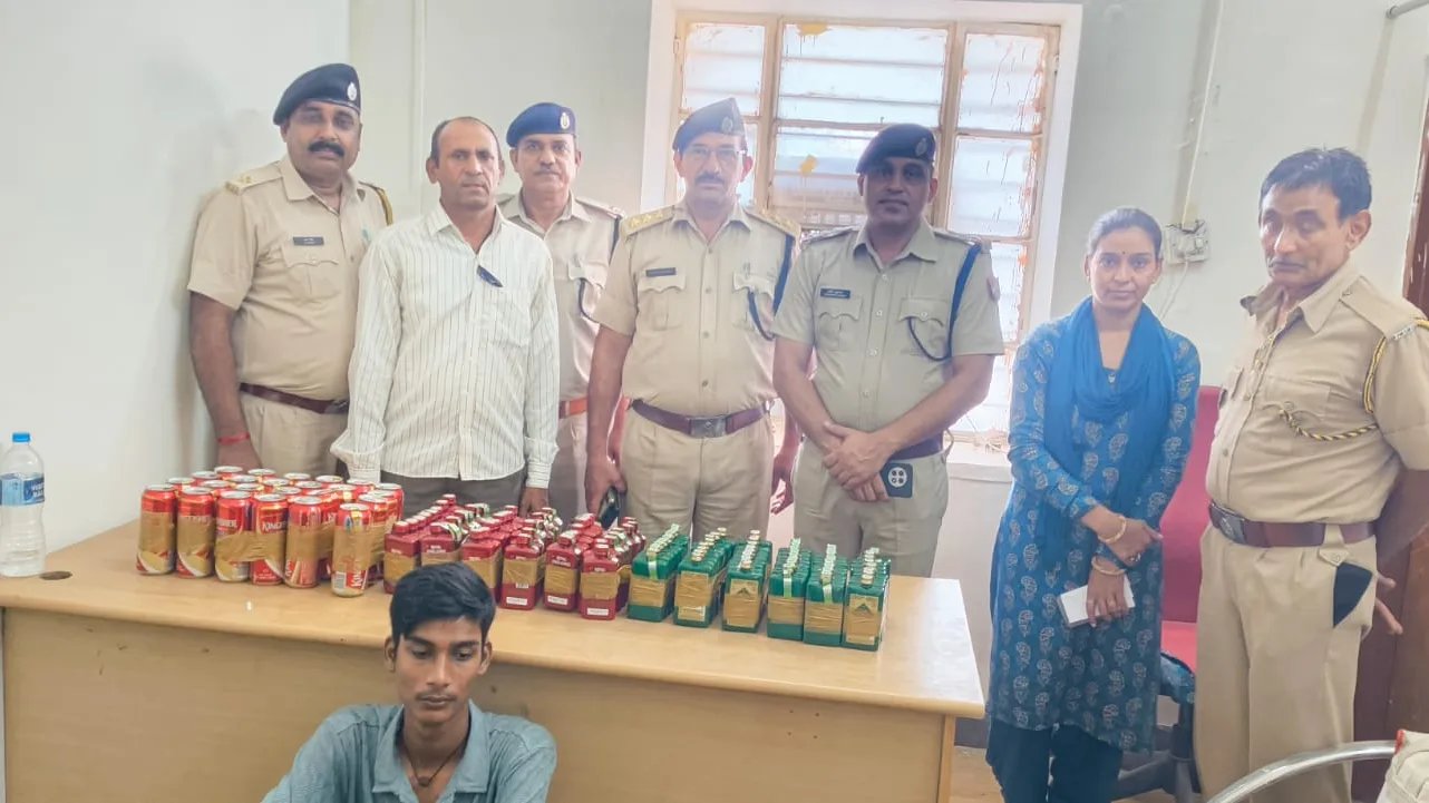आबकारी आयुक्त के निर्देशन में अवैध मदिरा पर कार्रवाई - वाॅश नष्ट, अभियोग दर्ज