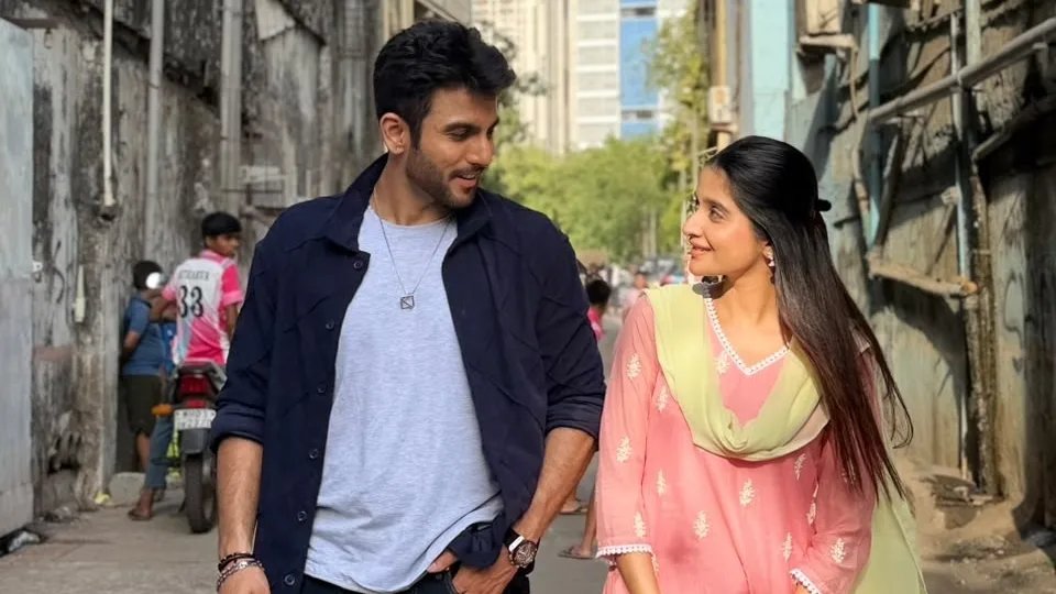 ये फितूर तेरा' की सौम्या-जीत की जोड़ी बनी फैंस की फेवरेट, देबचंद्रिमा बोलीं – ये प्यार मेरे लिए बहुत मायने रखता है