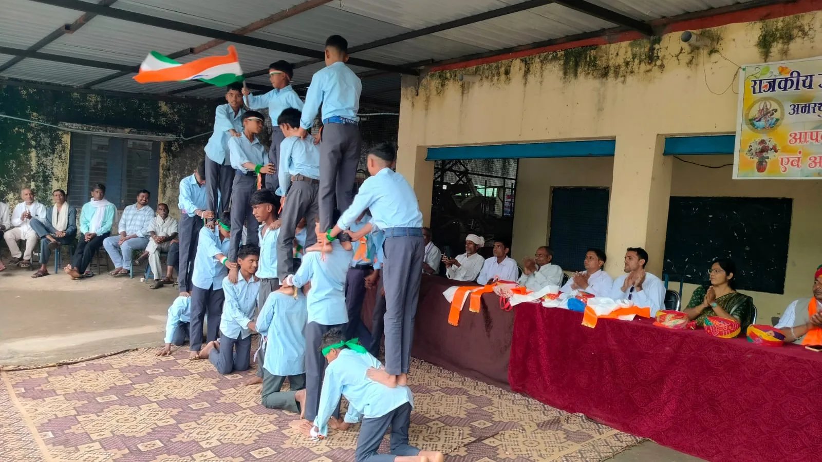 अमरथून में स्वंतत्रता दिवस धूमधाम से मनाया
