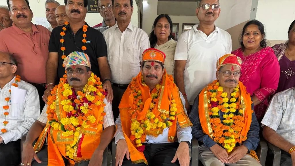 खंडेलवाल वैश्य समाज समिति पदाधिकारियों के चुनाव संपन्न