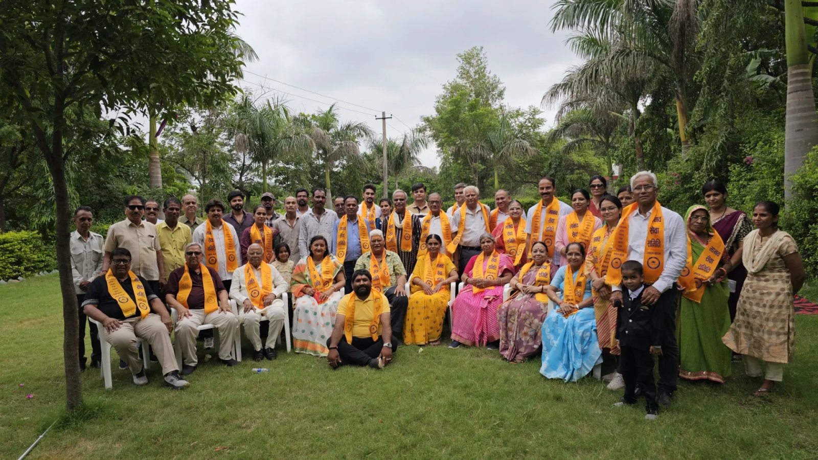 मानव सेवा समिति सावन महोत्सव एवं पारिवारिक पिकनिक अमरख जी महादेव मंदिर परिसर में आयोजित