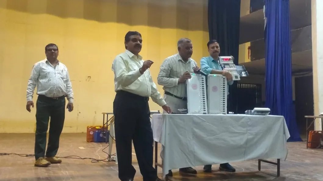 नगर निकाय एवं पंचायतीराज चुनाव - 2026: ब्लाॅक लेवल मास्टर ट्रेनर्स को दिया प्रशिक्षण