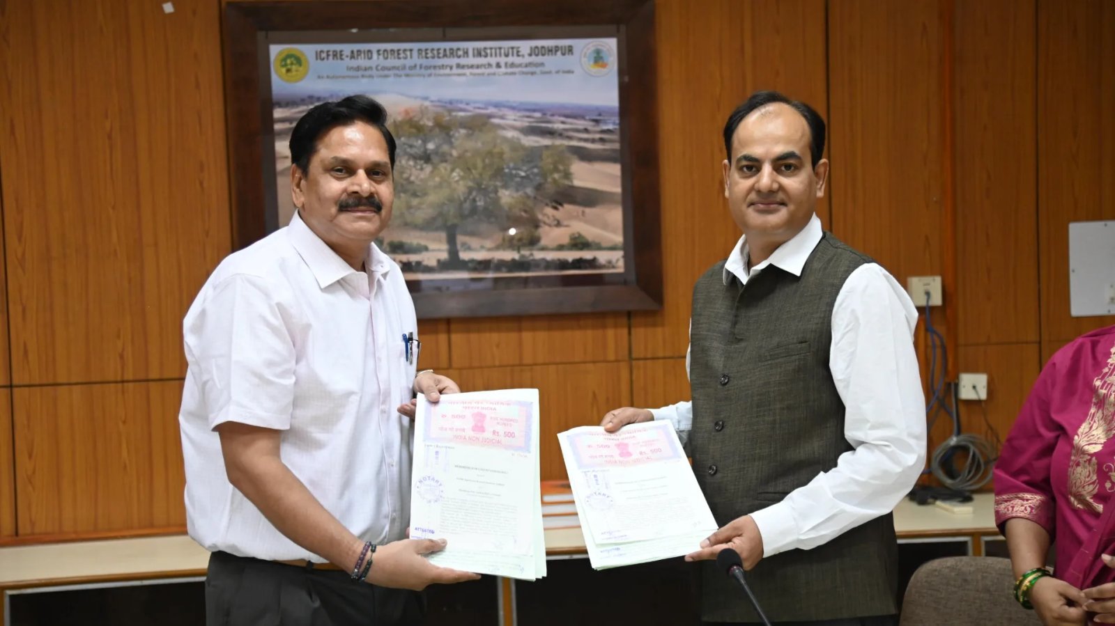 हिंदुस्तान जिंक और एएफआरआई मिलकर चंदेरिया स्मेल्टर में हरित क्षेत्र विकसित कर बढ़ाएगें हरियाली