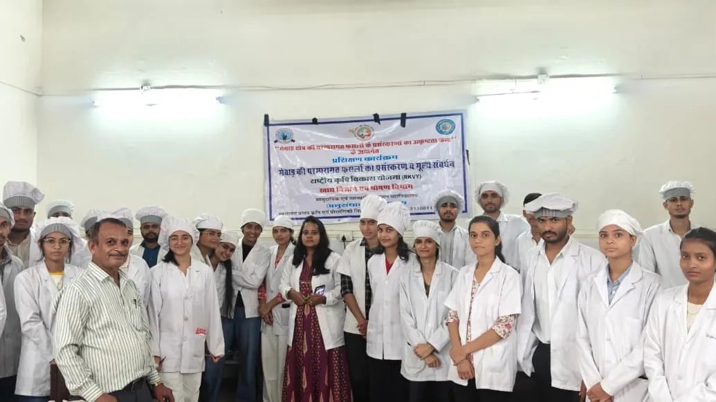 मिलेट्स से स्वाद और स्वरोजगार तक—युवाओं ने सीखे नए खाद्य उत्पाद बनाने के हुनर
