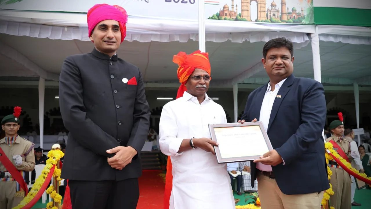19 वर्षों की सेवा के लिए डॉ. गौरव पाईवाल को मिले पांच प्रतिष्ठित सम्मान