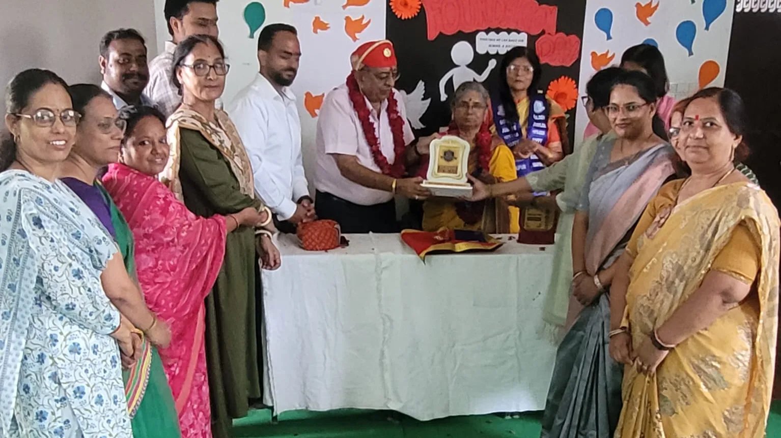 हैप्पी होम विद्यालय में 52वां स्थापना दिवस समारोह हर्षोल्लास से मनाया