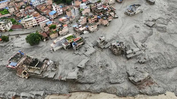 Devastating Floods in Nepal: 270 Bodies Recovered, 1,500 Missing