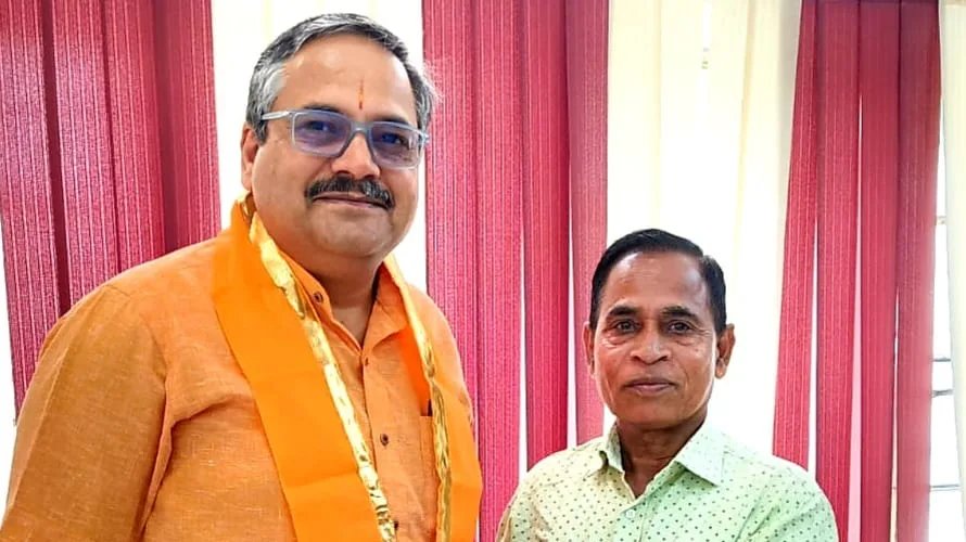 Dr. Chandraprakash Chittora’s Miniature Artworks and Book Unveiled