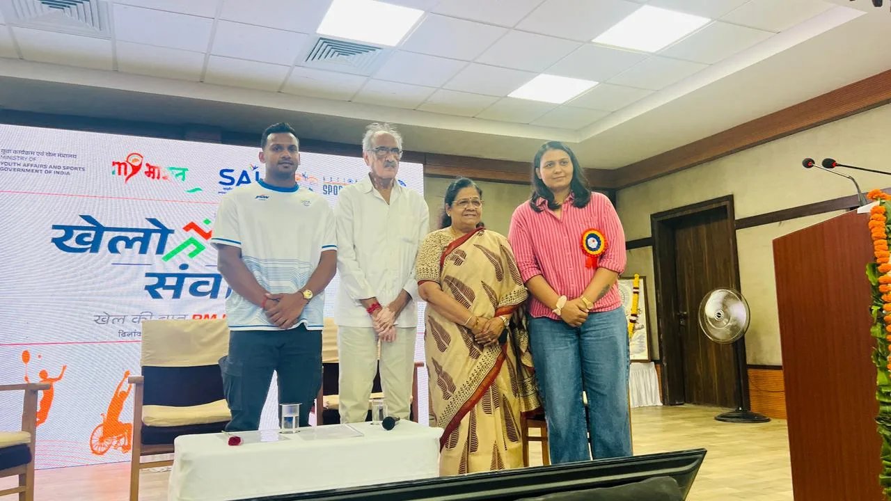 खेलो इंडिया संवाद में उत्तर पश्चिम रेलवे के कॉमनवेल्थ पदक विजेता श्री यशवीर सिंह ने युवाओं को किया प्रोत्साहित