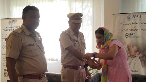 SPSU Girl Students Celebrate Raksha Bandhan with Vallabhnagar Police Personnel