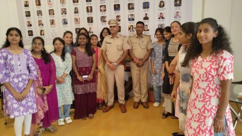 वल्लभनगर पुलिसकर्मियों के साथ एसपीएसयू की छात्राओं ने मनाया रक्षाबंधन