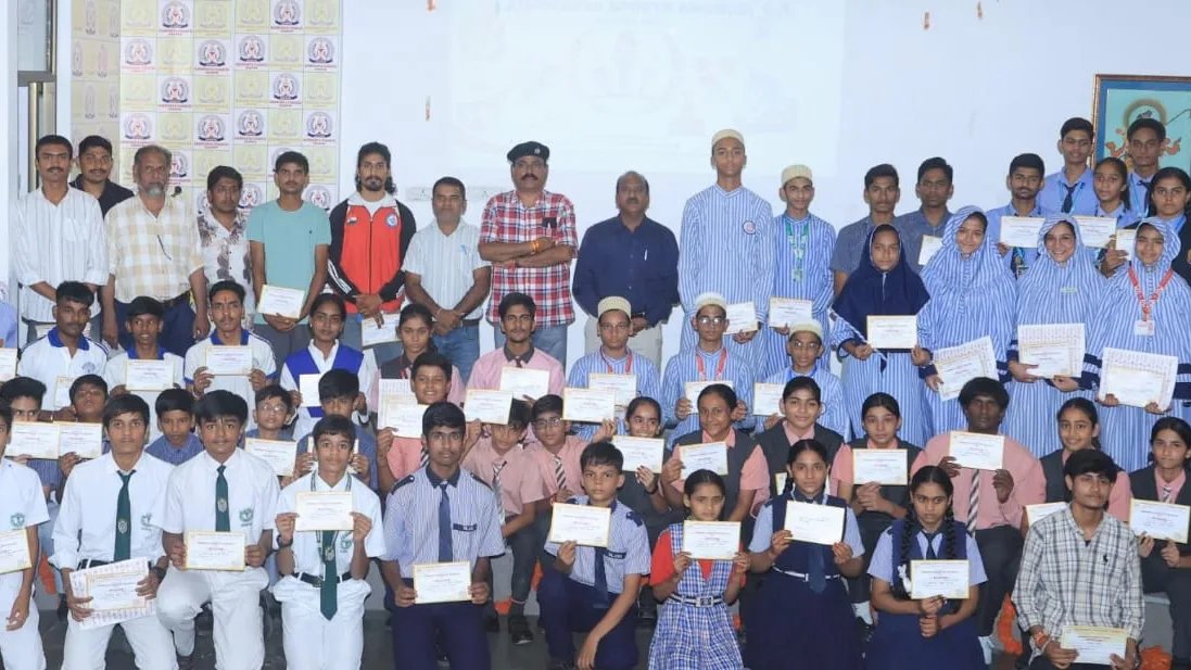 राष्ट्रीय खेल दिवस पर ऐश्वर्या ग्रुप ऑफ कॉलेजेस में श्ऐश्वर्या स्पोर्ट्स अवार्ड्सश् आयोजित, 180 से अधिक प्रतिभावान खिलाड़ी सम्मानित